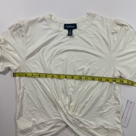 New ModCloth A Twist of Fun Knit Top Ivory Shirt - Picture 6 of 7